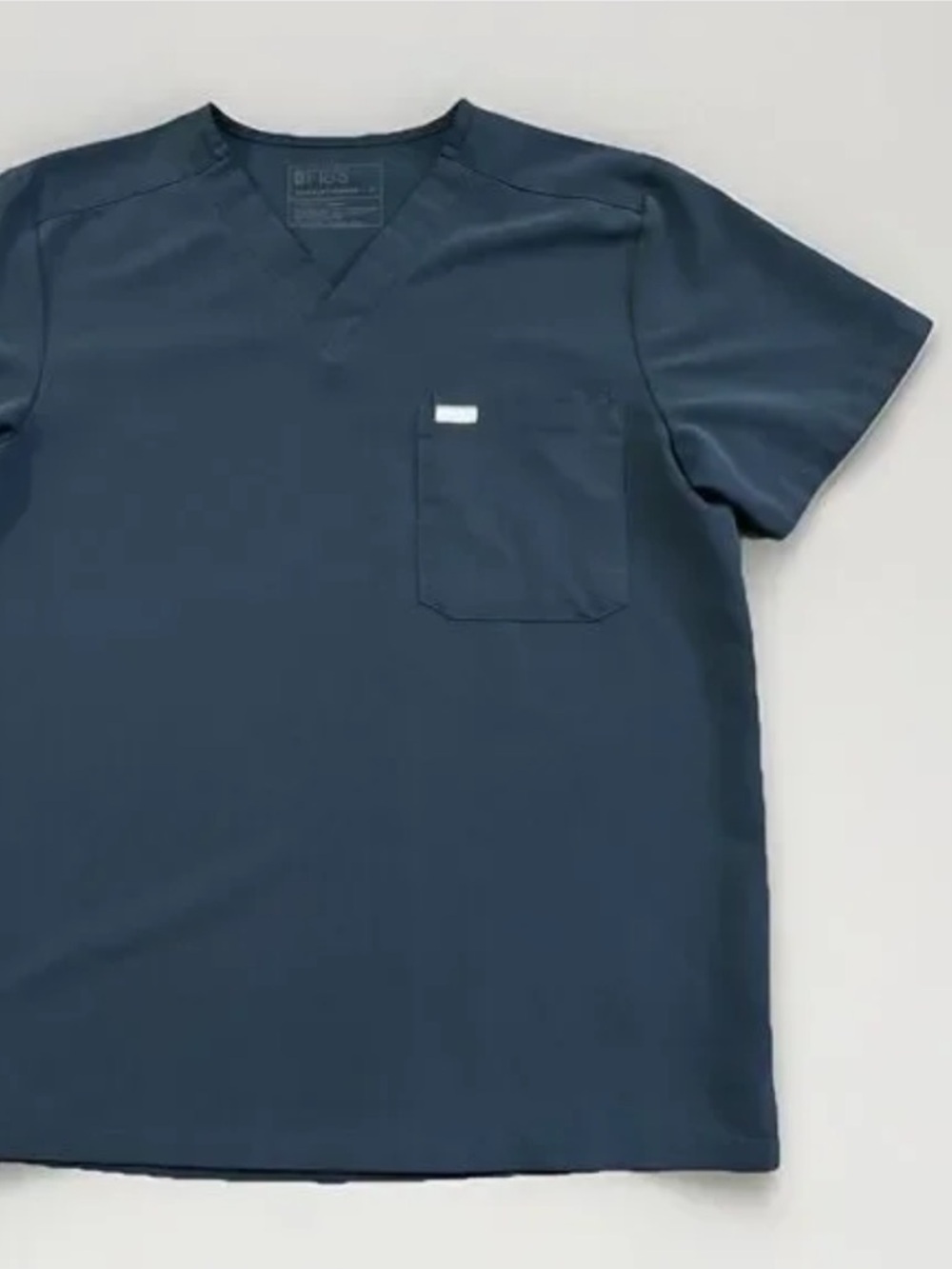 FIGS Catarina One-Pocket scrub top Size XL